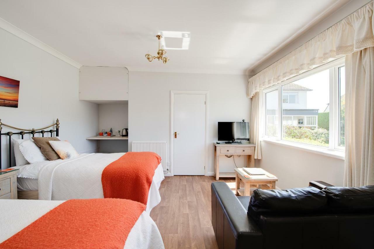 סלסי The Coast Yard B & B Chalet Hotel מראה חיצוני תמונה